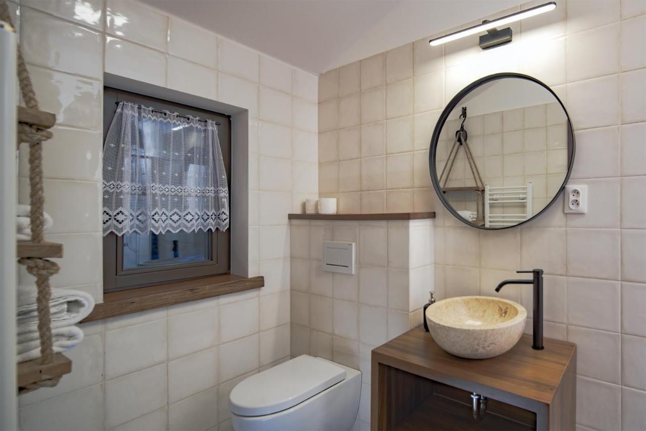 Dvur Liskovy Vrch Hotel Strazny Buitenkant foto